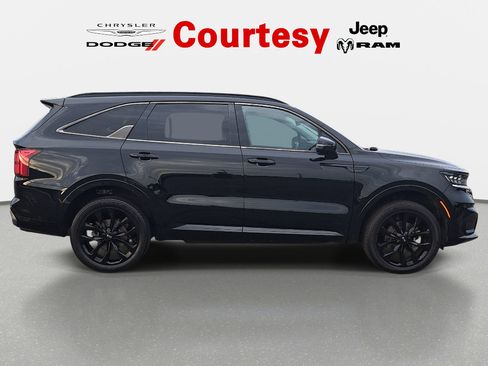 Used 2021 Kia Sorento SX AWD/4WD image 3