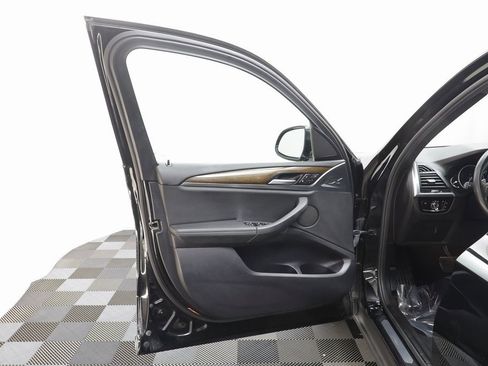 Used 2019 BMW X3 sDrive30i image 5
