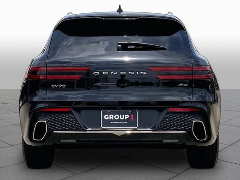 Used 2025 Genesis GV70 2.5T AWD/4WD image 5