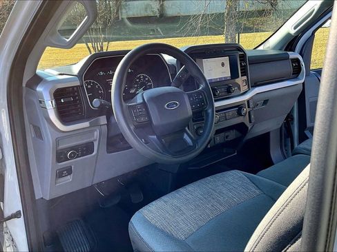 Used 2023 Ford F150 XLT image 14