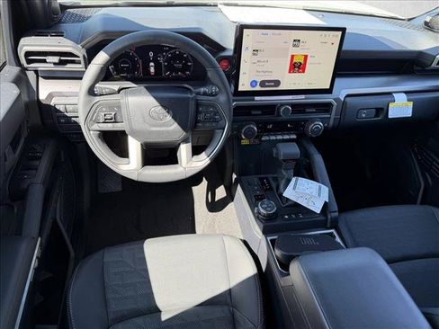 New 2026 Toyota 4Runner TRD Off-Road Premium AWD/4WD image 10