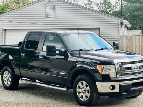 Used 2014 Ford F150 XLT w/ Equipment Group 302A Luxury AWD/4WD image 14