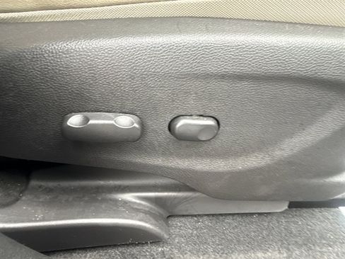 Used 2019 Buick Encore Essence w/ Safety Package II image 42