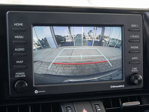 Used 2022 Toyota RAV4 XLE Premium FWD image 33