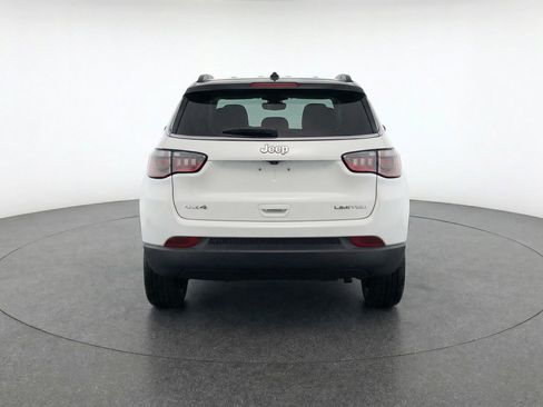 Used 2025 Jeep Compass Limited AWD/4WD image 7