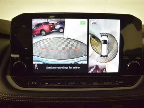 Certified 2023 Nissan Rogue Platinum w/ Platinum Premium Package image 24