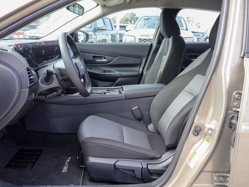 New 2026 Nissan Sentra SV image 7