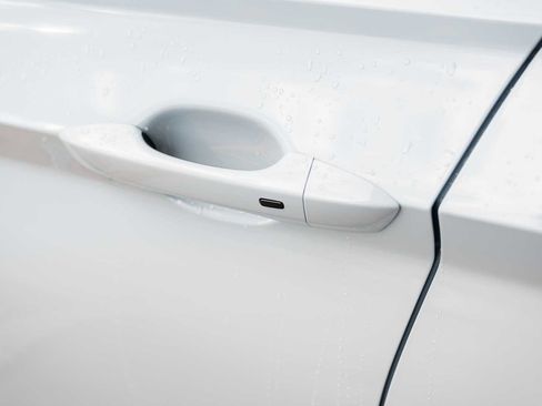 New 2026 Volkswagen Jetta SE image 17