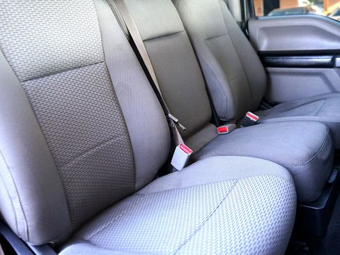 Used 2016 Ford F150 XLT image 14