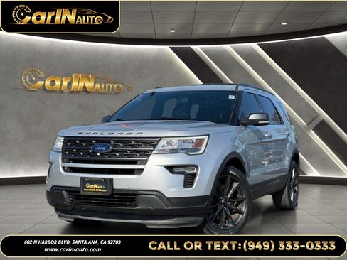 Used 2018 Ford Explorer XLT w/ Equipment Group 202A FWD image 1