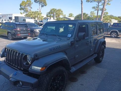Used 2023 Jeep Wrangler Unlimited w/ Sun & Screen Package AWD/4WD image 2