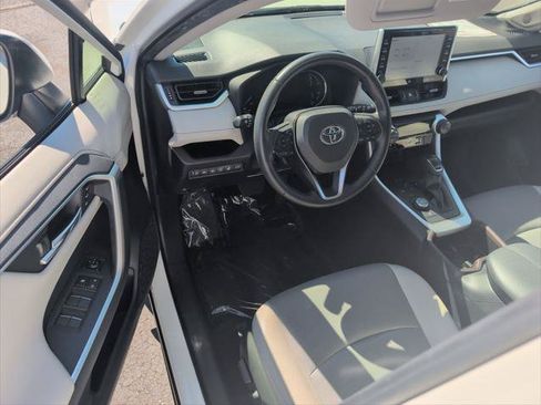 Certified 2022 Toyota RAV4 Limited AWD/4WD image 10