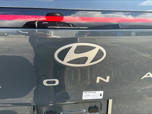 New 2026 Hyundai Kona SE image 18