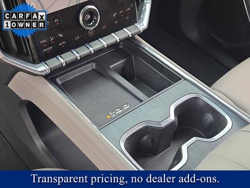 Used 2026 GMC Acadia Elevation w/ Elevation Premium Package FWD image 30