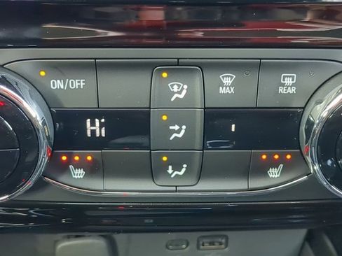 Used 2026 Chevrolet Trax ACTIV w/ Driver Confidence Package image 13