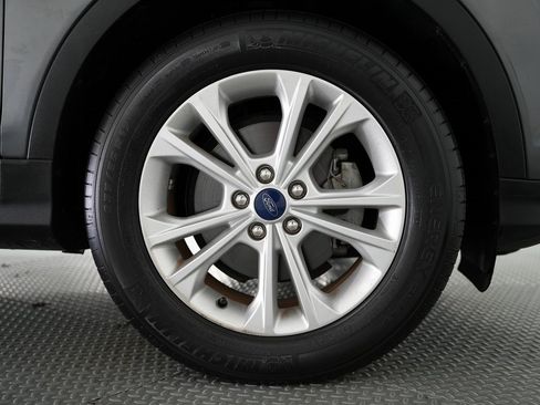 Used 2018 Ford Escape SE image 56