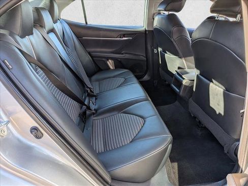 Used 2022 Toyota Camry SE image 22
