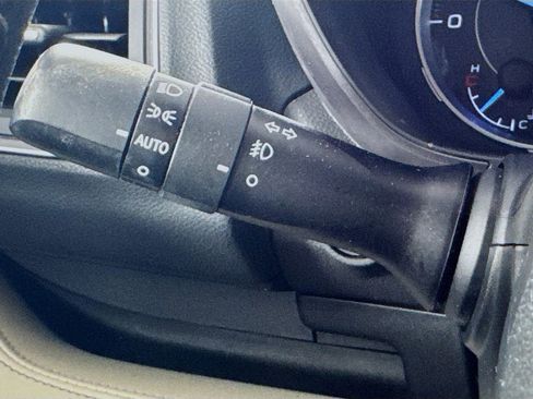 Used 2019 Subaru Ascent Limited w/ Popular Package #2A AWD/4WD image 12