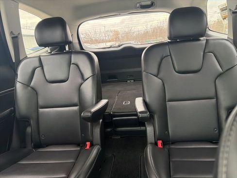 Certified 2024 Kia Telluride S w/ S Sunroof Package image 30