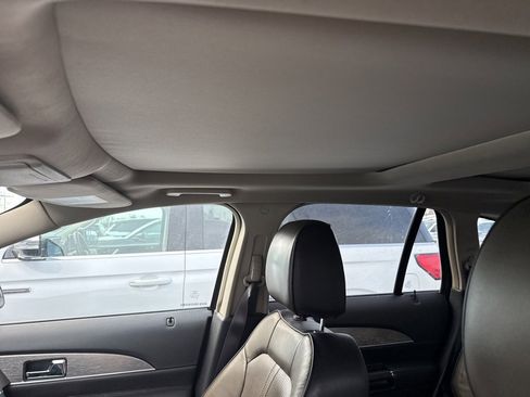 Used 2013 Lincoln MKX FWD image 7