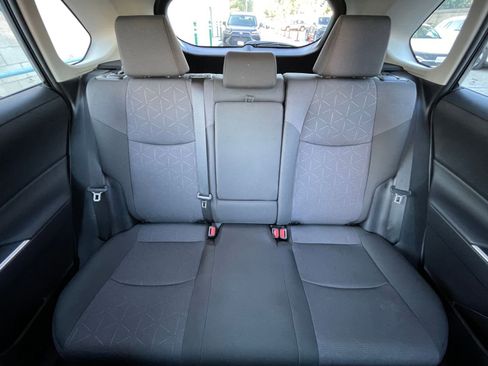 Used 2025 Toyota RAV4 XLE image 38