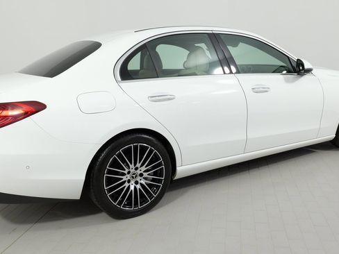Used 2024 Mercedes-Benz C 300 4MATIC Sedan image 30