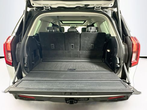 Used 2025 Ford Expedition Active AWD/4WD image 32