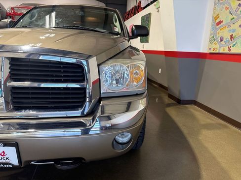 Used 2006 Dodge Dakota Laramie w/ Trailer Tow Group image 77