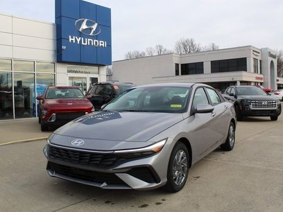 New 2026 Hyundai Elantra Blue