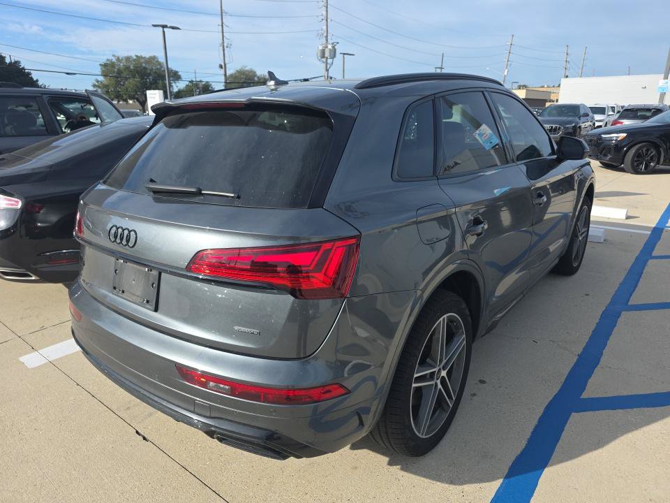 Used 2025 Audi Q5 e Premium Plus AWD/4WD image 5
