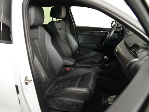 Certified 2023 Audi Q3 2.0T Premium w/ Black Optic Sport Package image 19