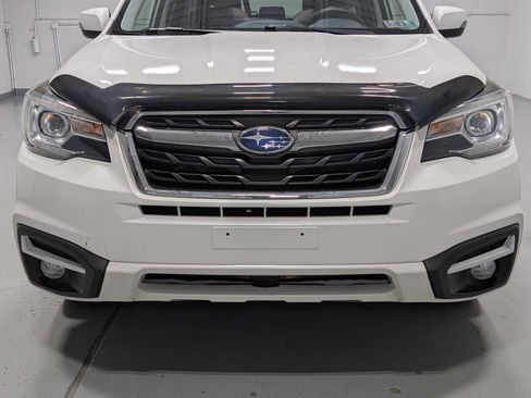 Used 2018 Subaru Forester 2.5i Touring w/ Popular Package #3B image 2
