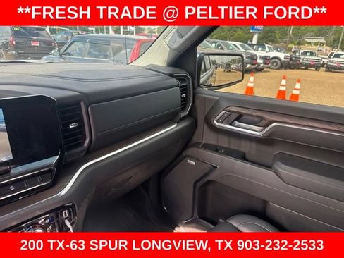 Used 2025 GMC Sierra 1500 SLT w/ SLT Premium Package AWD/4WD image 24