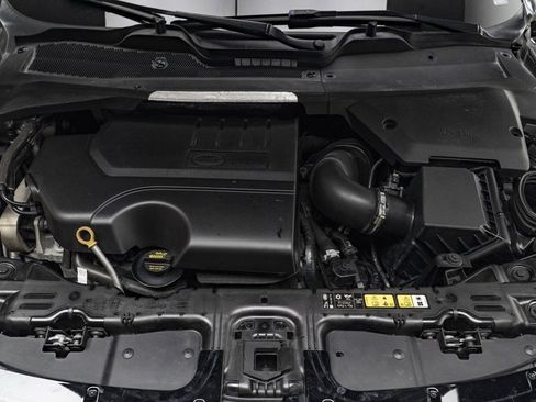 Used 2020 Land Rover Range Rover Evoque SE image 48