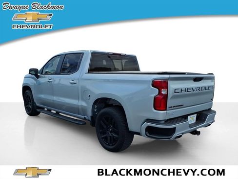 Used 2022 Chevrolet Silverado 1500 RST w/ Convenience Package II AWD/4WD image 5