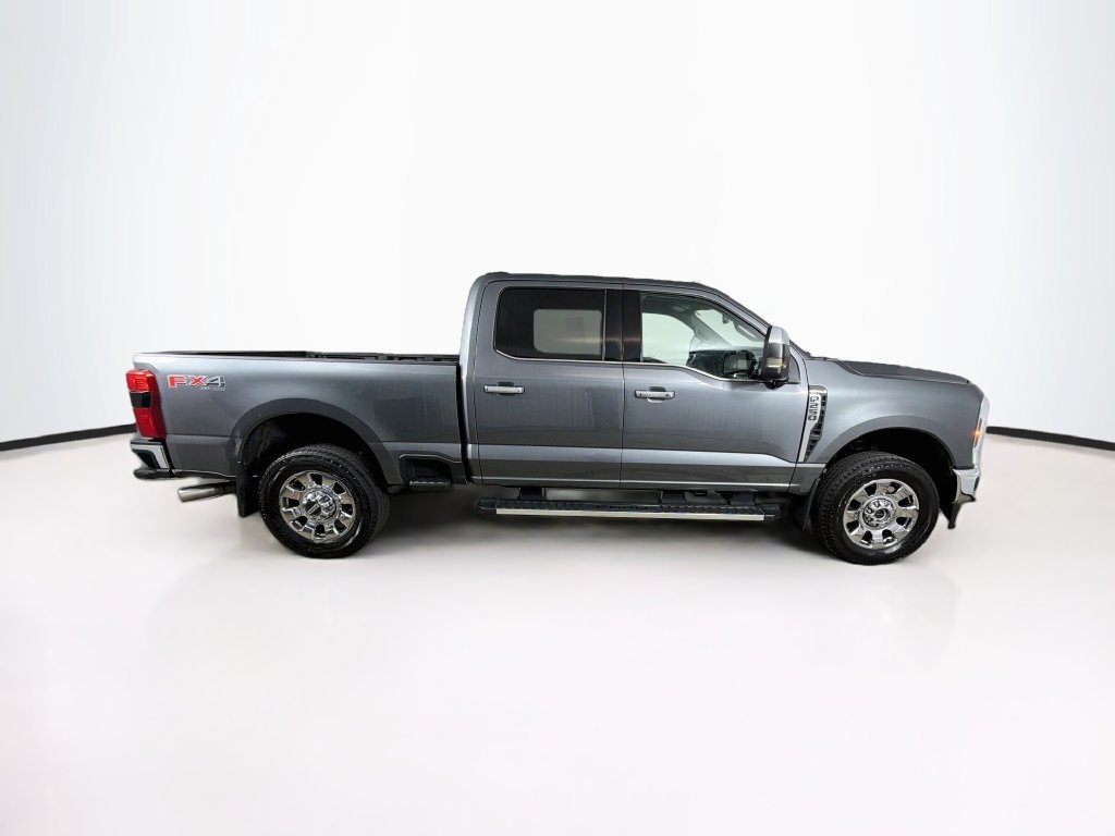 Used 2024 Ford F250 Lariat w/ Chrome Package AWD/4WD image 4