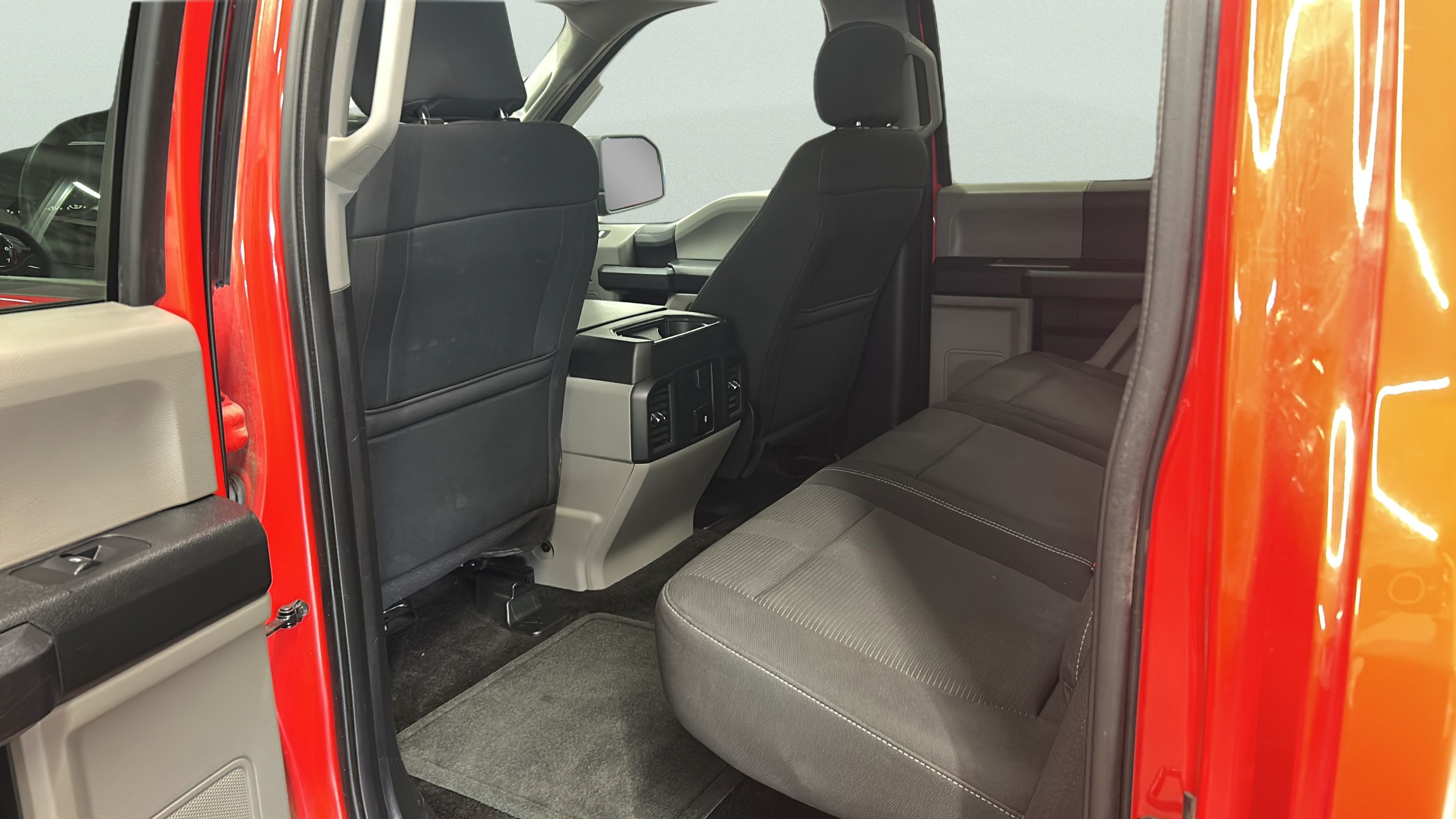 Used 2017 Ford F150 XL w/ Equipment Group 101A Mid AWD/4WD image 12