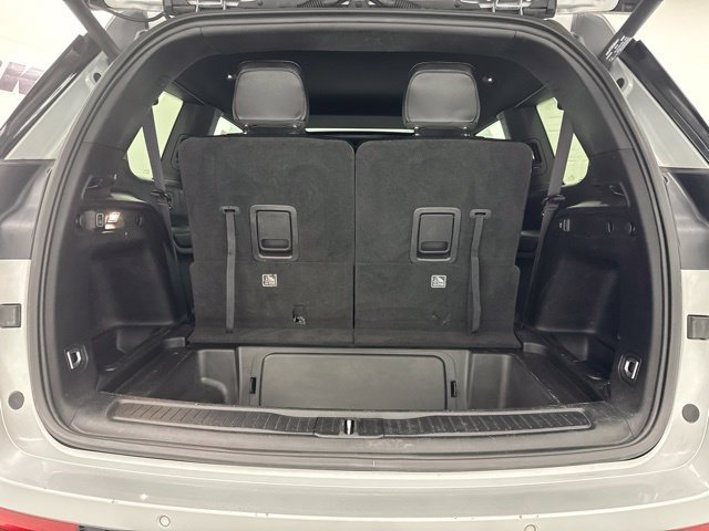 Used 2023 Jeep Grand Cherokee L Laredo AWD/4WD image 30