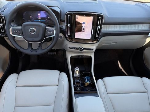 New 2026 Volvo XC40 B4 Plus w/ Protection Package Premier image 10