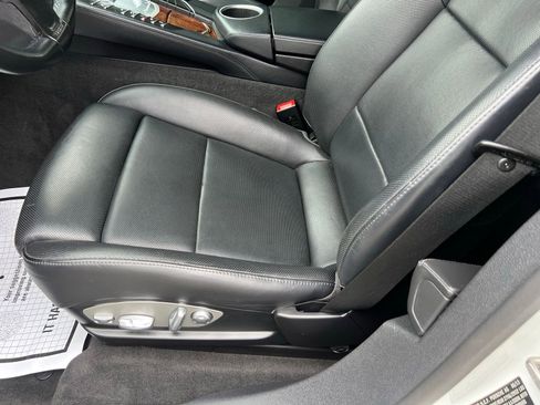 Used 2014 Porsche Panamera AWD/4WD image 19