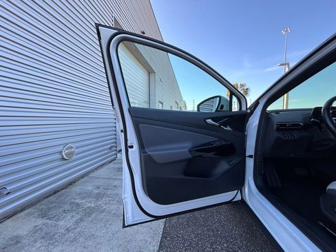 Used 2021 Volkswagen ID.4 Pro S image 54