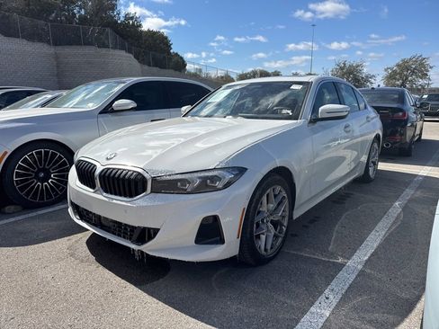 Certified 2025 BMW 330i xDrive 330i xDrive w/ M Sport Package image 3