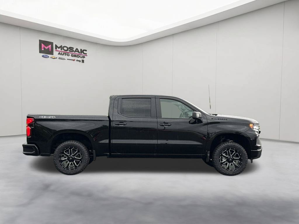 New 2026 Chevrolet Silverado 1500 RST w/ Dark Appearance Package AWD/4WD image 8