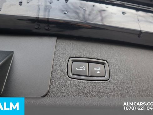 Used 2023 Porsche Cayenne S Platinum w/ Assistance Package image 24