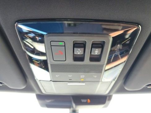 New 2025 Mitsubishi Outlander SEL image 25