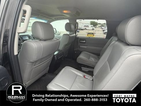 Used 2015 Toyota Sequoia Limited AWD/4WD image 5