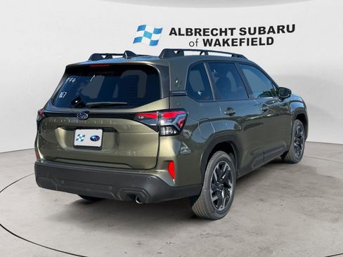 New 2025 Subaru Forester Limited image 5