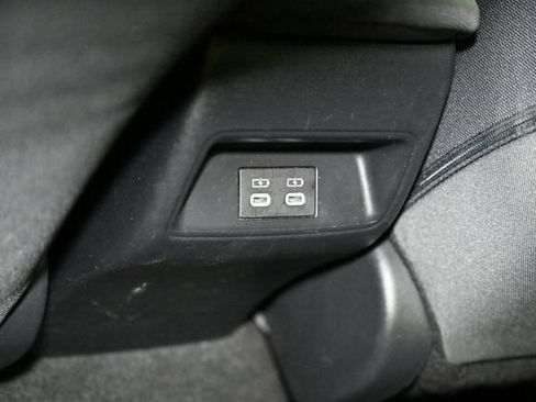 Used 2023 Toyota Corolla LE image 42