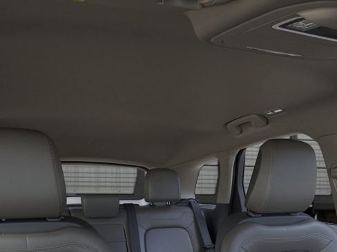 New 2026 Lincoln Corsair Premiere image 44