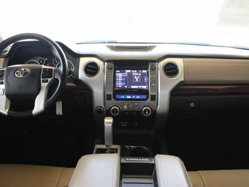 Used 2014 Toyota Tundra Limited image 30